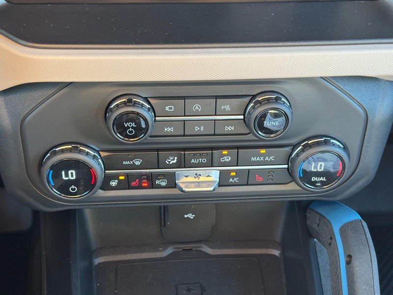 Used 2023 Ford Bronco Wildtrak AWD/4WD image 25