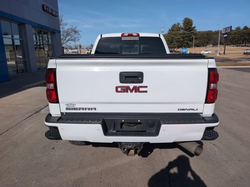 Used 2019 GMC Sierra 2500 Denali w/ Duramax Plus Package image 7