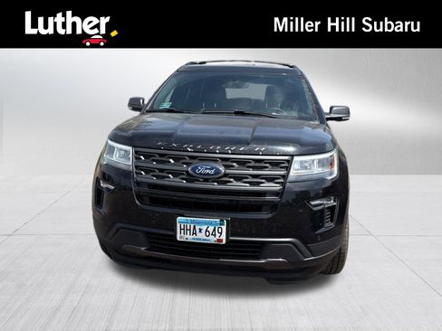 Used 2018 Ford Explorer XLT w/ XLT Appearance Package AWD/4WD image 1