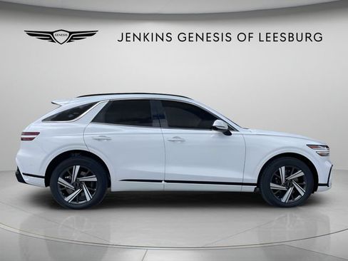 Used 2026 Genesis GV70 3.5T Sport Advanced AWD/4WD image 2