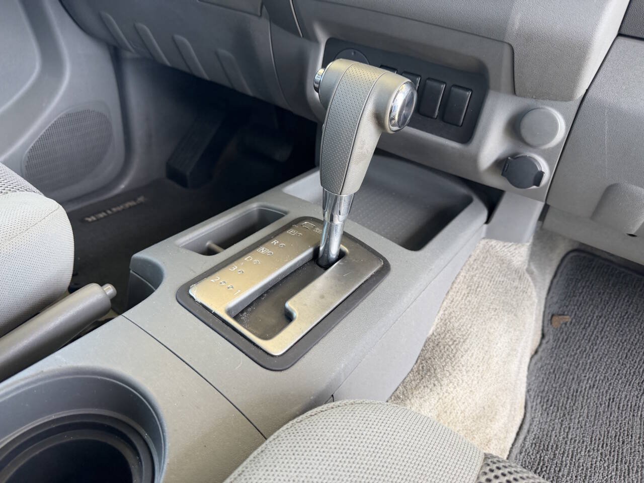 Used 2011 Nissan Frontier S RWD image 22