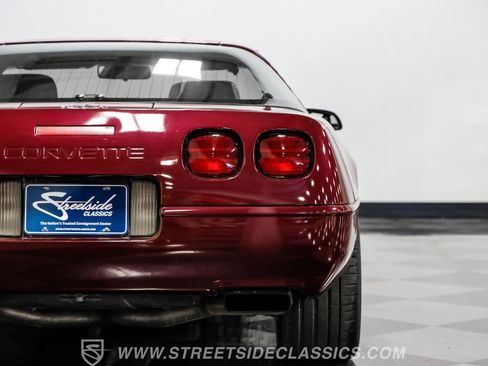 Used 1993 Chevrolet Corvette Coupe image 25