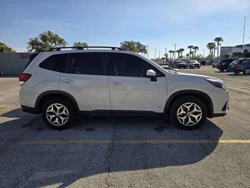 Certified 2024 Subaru Forester Premium image 8