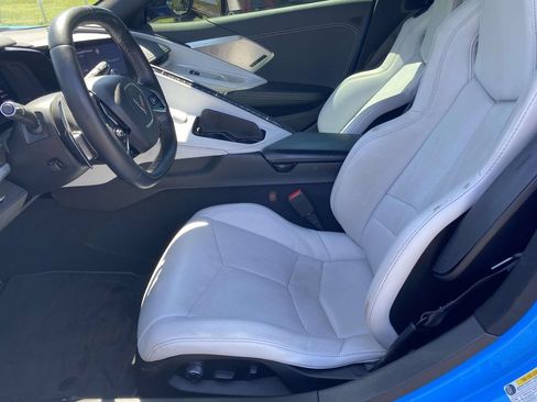 Used 2021 Chevrolet Corvette Stingray Preferred Cpe w/ Engine Appearance Package RWD image 10
