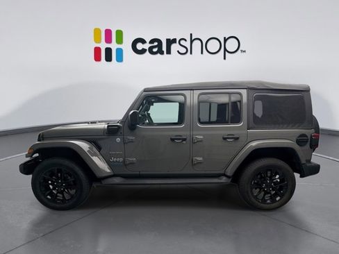Used 2021 Jeep Wrangler Unlimited Sahara w/ Cold Weather Group AWD/4WD image 2