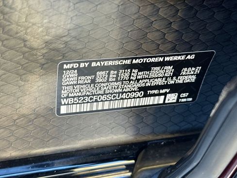 Used 2025 BMW iX xDrive50 image 35