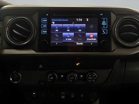 Used 2019 Toyota Tacoma TRD Off-Road w/ Technology Package RWD image 25