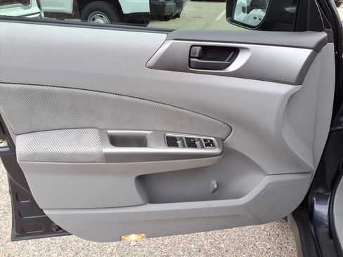 Used 2010 Subaru Forester 2.5X image 14