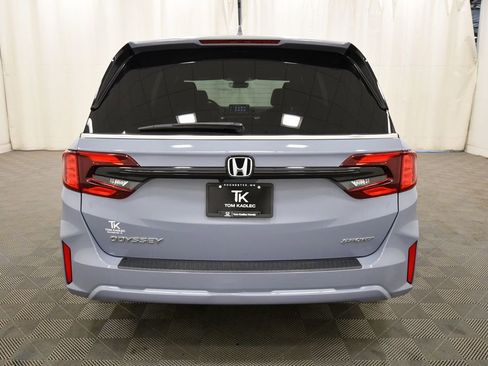 Certified 2025 Honda Odyssey Sport-L image 6