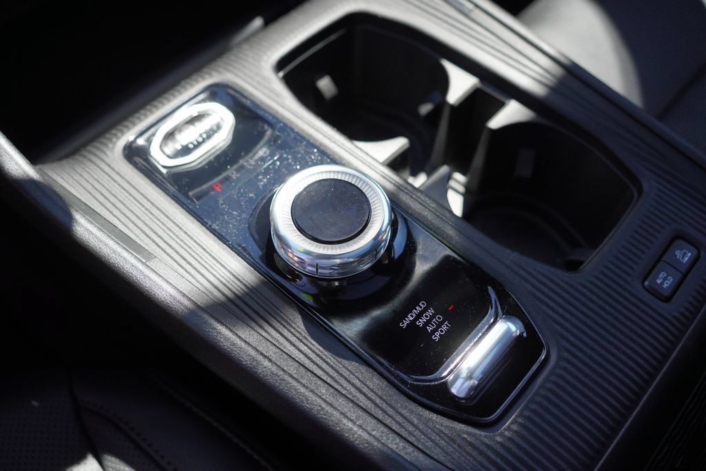 Used 2026 Jeep Cherokee Overland AWD/4WD image 29