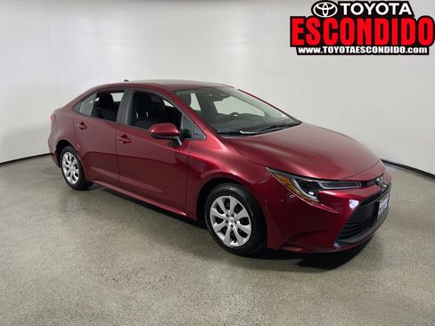 Certified 2024 Toyota Corolla LE FWD image 1