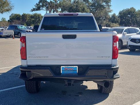Used 2024 Chevrolet Silverado 2500 Custom w/ Custom Value Package image 12