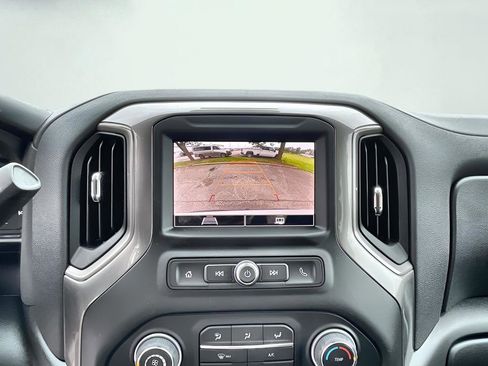 New 2026 Chevrolet Silverado 1500 Custom Trail Boss w/ LPO, Dark Essentials Package AWD/4WD image 21