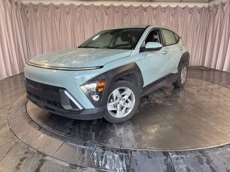 Certified 2024 Hyundai Kona SE video 1