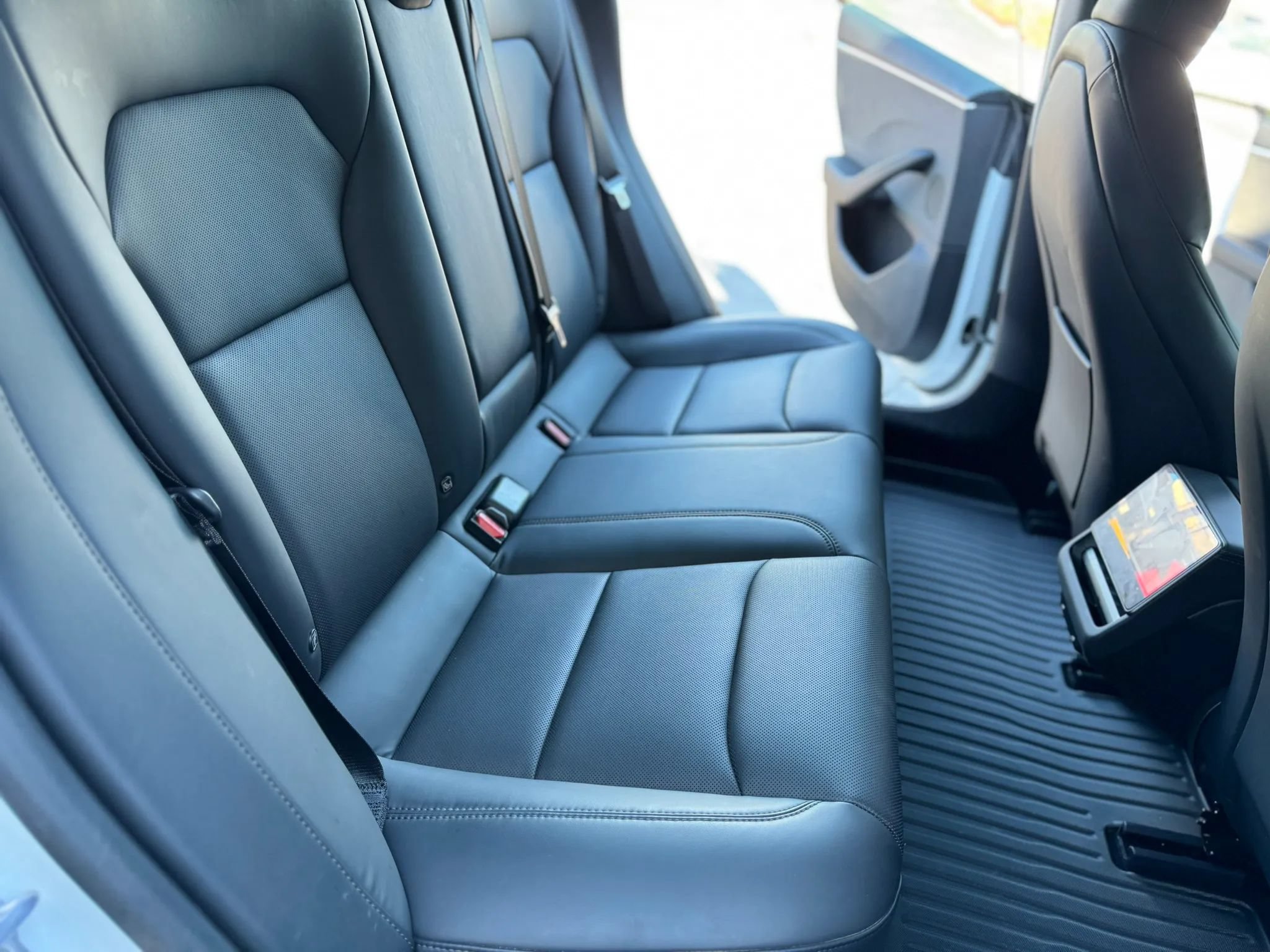 Used 2024 Tesla Model 3 Standard Range RWD image 15