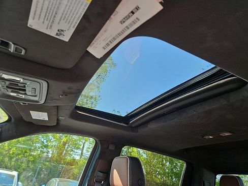 New 2026 GMC Sierra 2500 Denali Ultimate AWD/4WD image 12