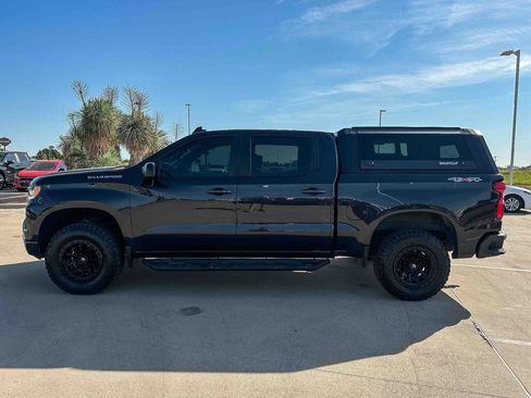 Used 2022 Chevrolet Silverado 1500 RST AWD/4WD image 6