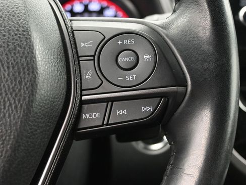 Used 2023 Toyota Camry XSE image 13