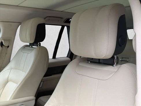 Used 2021 Land Rover Range Rover AWD/4WD image 14