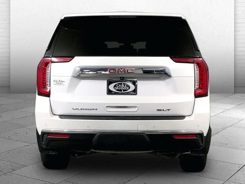 Used 2021 GMC Yukon SLT w/ SLT Luxury Plus Package AWD/4WD image 3
