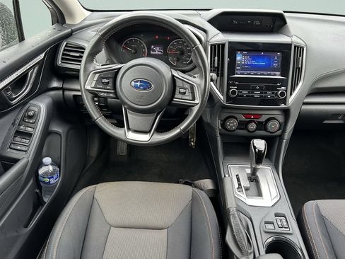 Used 2019 Subaru Crosstrek 2.0i Premium w/ Moonroof Package AWD/4WD image 18