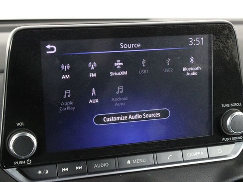 Used 2021 Nissan Sentra SV image 32