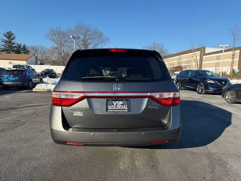 Used 2013 Honda Odyssey Touring Elite image 6