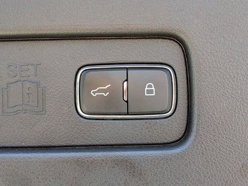 Used 2020 Lincoln Aviator Reserve w/ Equipment Group 202A AWD/4WD image 13