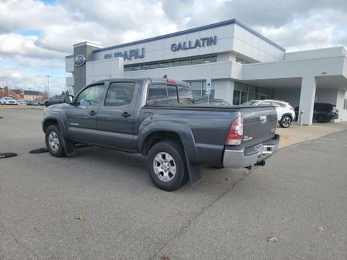 Used 2015 Toyota Tacoma PreRunner image 6