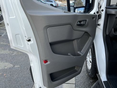 Certified 2022 Ford Transit 350 XL image 14