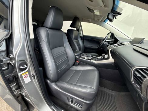 Used 2015 Lexus NX 200t FWD image 25