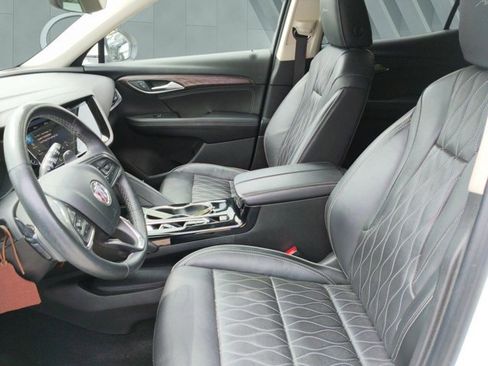 Used 2021 Buick Envision Avenir w/ Technology Package II FWD image 7