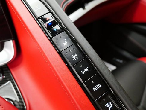 Used 2023 Chevrolet Corvette Stingray Premium Conv w/ Z51 Performance Package image 30