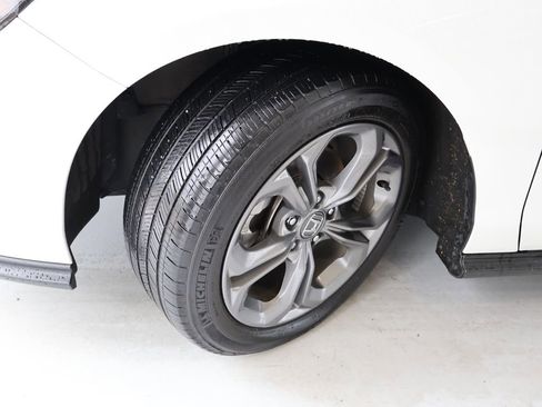 Used 2024 Honda Accord EX image 37