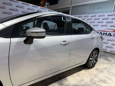 Used 2021 Nissan Versa SV image 5