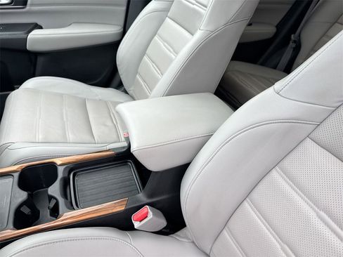 Used 2020 Honda CR-V Touring image 27