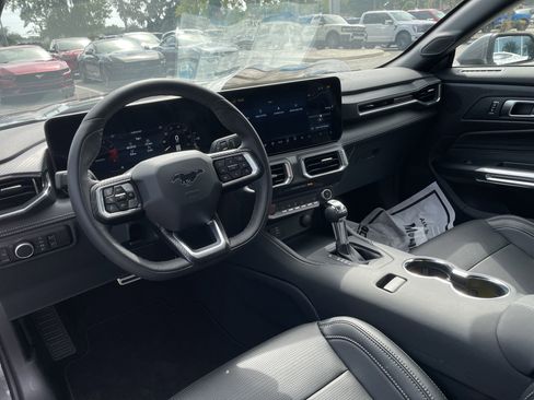 New 2025 Ford Mustang Premium image 32