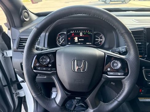 Certified 2023 Honda Passport Elite image 11