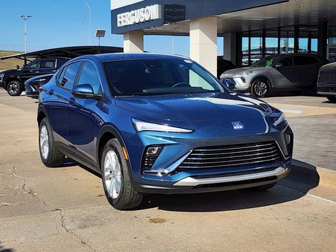 New 2026 Buick Envista Preferred w/ Convenience I Package image 2