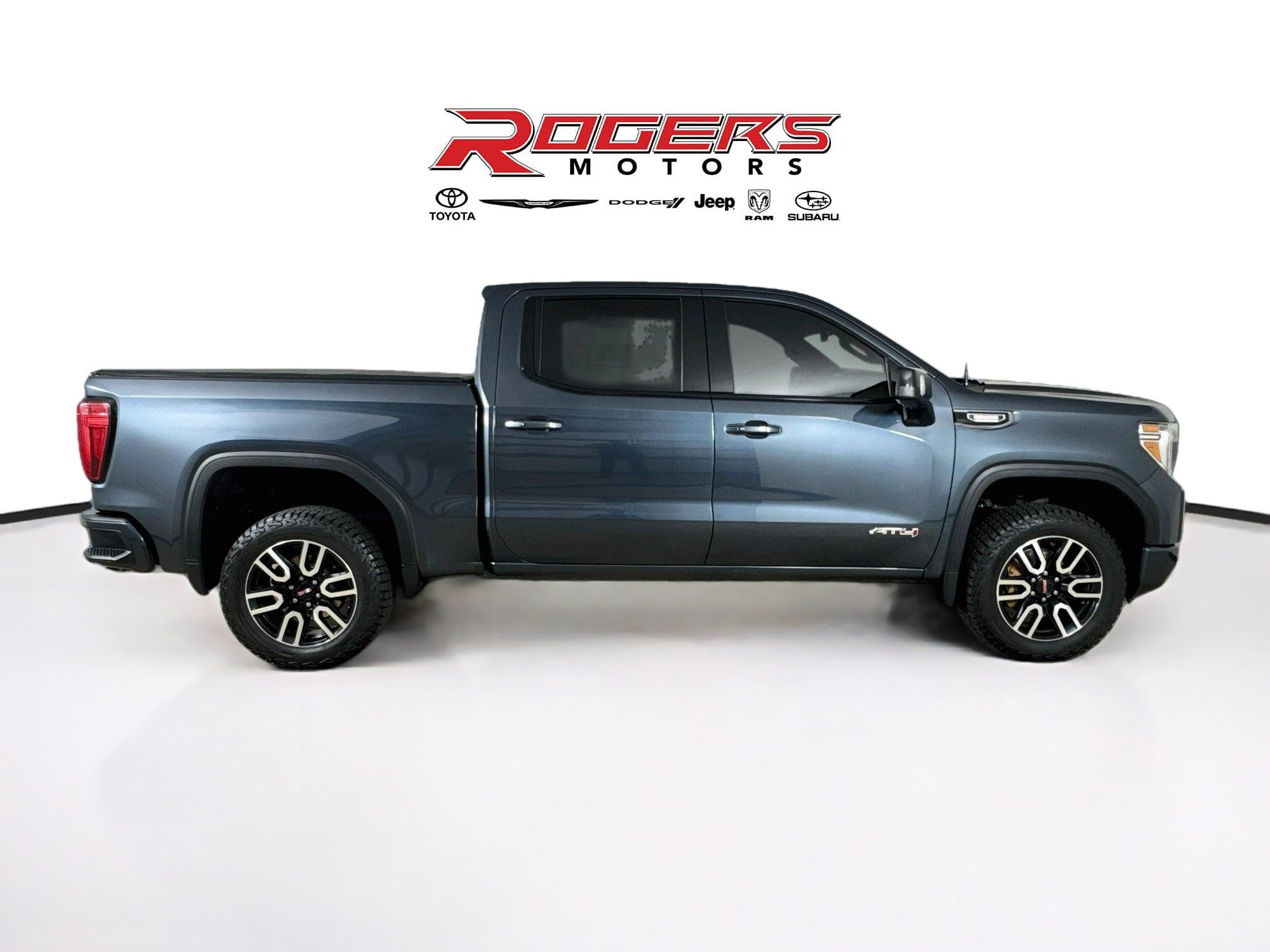 Used 2020 GMC Sierra 1500 AT4 w/ AT4 Premium Package AWD/4WD image 14