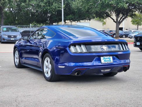 Used 2016 Ford Mustang Coupe RWD image 5
