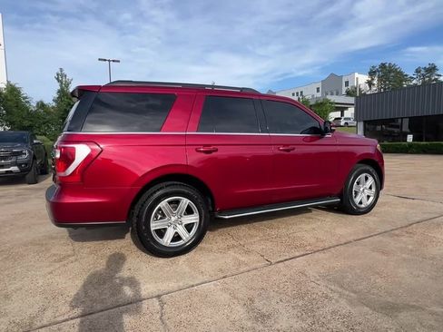 Used 2019 Ford Expedition XLT w/ Equipment Group 202A RWD image 7