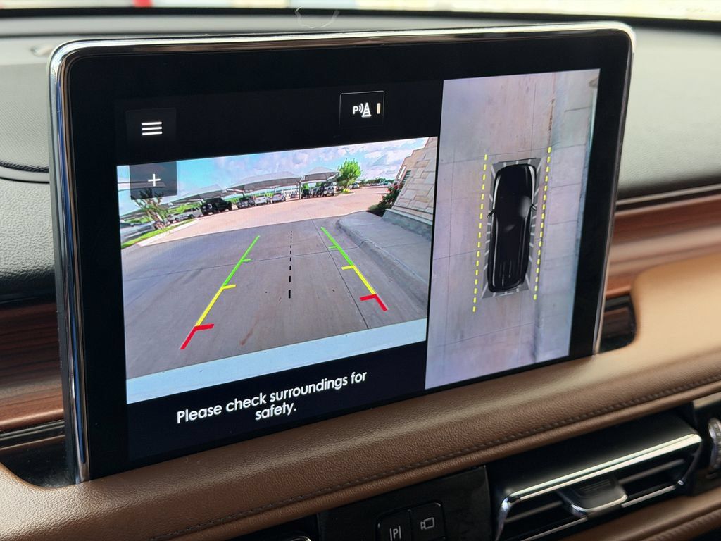 Used 2023 Lincoln Aviator Reserve w/ Equipment Group 201A RWD image 20