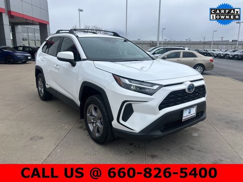 Used 2024 Toyota RAV4 XLE image 3