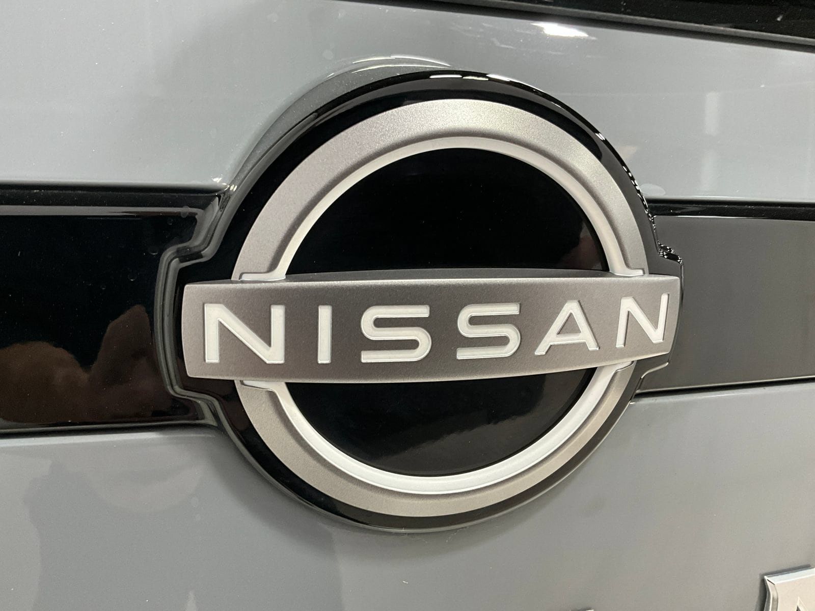 Used 2025 Nissan Pathfinder Platinum w/ Cargo Package AWD/4WD image 31