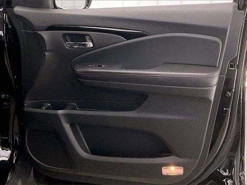 Used 2020 Honda Ridgeline Black Edition image 22