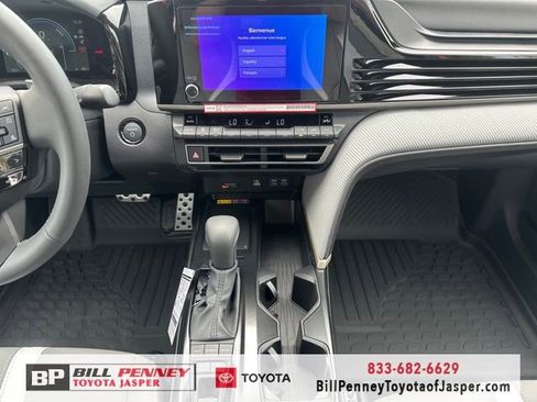 New 2026 Toyota Camry SE image 11