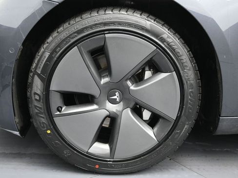 Used 2021 Tesla Model 3 Long Range image 8