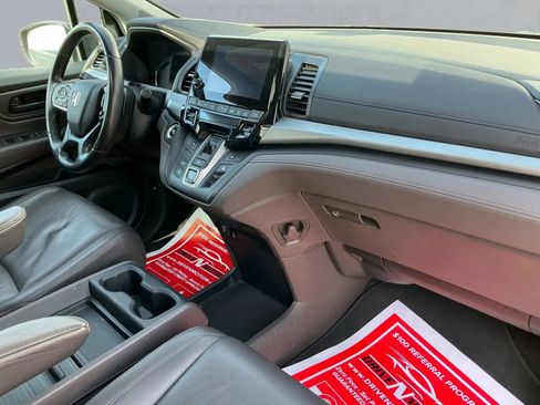 Used 2018 Honda Odyssey EX-L image 22
