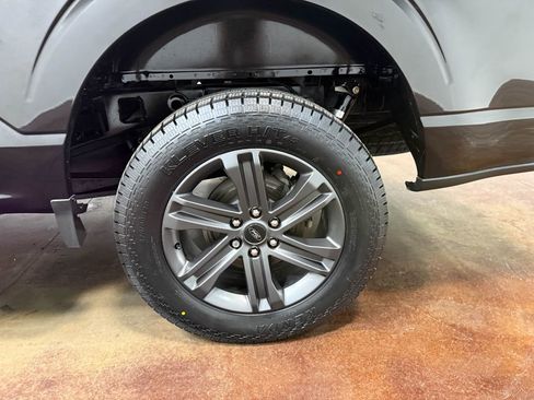 Used 2023 Ford F150 Lariat w/ Equipment Group 502A High image 95